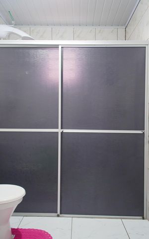 Apartamento à venda com 80m², 1 quarto e 2 vagasBanheiro