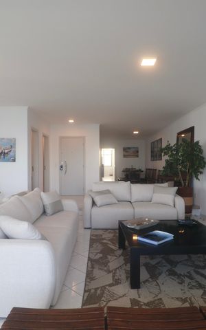 Apartamento para alugar com 230m², 4 quartos e 2 vagas Apartamento para alugar com 230m², 4 quartos e 2 vagasSala