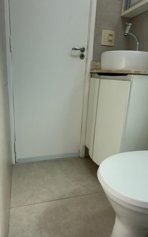 Apartamento à venda com 56m², 2 quartos e 2 vagas Apartamento à venda com 56m², 2 quartos e 2 vagasSuíte Banheiro