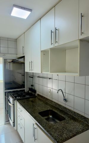 Apartamento à venda com 56m², 2 quartos e 2 vagas Apartamento à venda com 56m², 2 quartos e 2 vagasCozinha