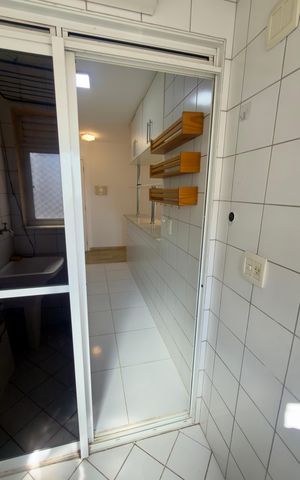 Apartamento à venda com 56m², 2 quartos e 2 vagas Apartamento à venda com 56m², 2 quartos e 2 vagasLavanderia