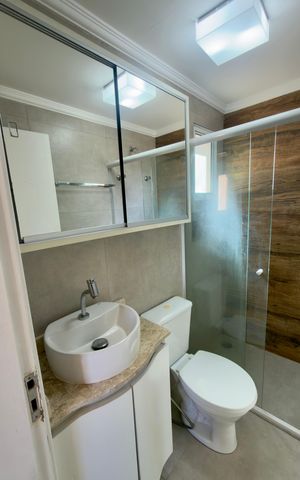 Apartamento à venda com 56m², 2 quartos e 2 vagas Apartamento à venda com 56m², 2 quartos e 2 vagasBanheiro