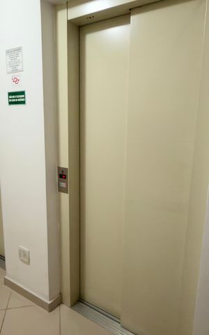 Apartamento à venda com 56m², 2 quartos e 2 vagas Apartamento à venda com 56m², 2 quartos e 2 vagasHall de entrada