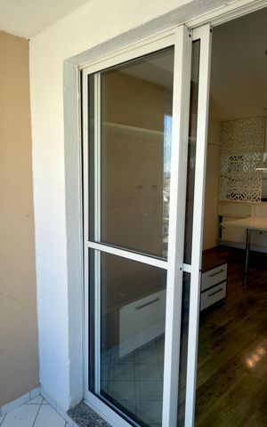 Apartamento à venda com 56m², 2 quartos e 2 vagas Apartamento à venda com 56m², 2 quartos e 2 vagasSacada