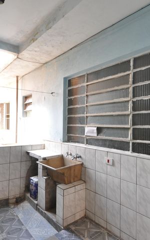 Casa para alugar com 65m², 2 quartos e 1 vagaÁrea de Serviço