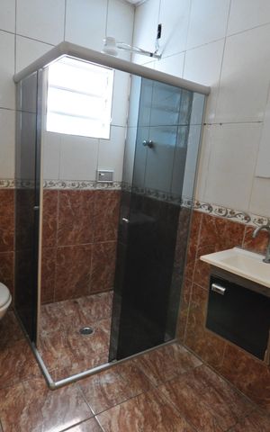 Casa para alugar com 65m², 2 quartos e 1 vagaBanheiro do Quarto Suíte
