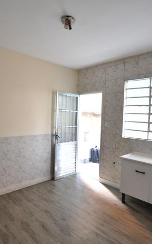 Casa para alugar com 65m², 2 quartos e 1 vagaCozinha