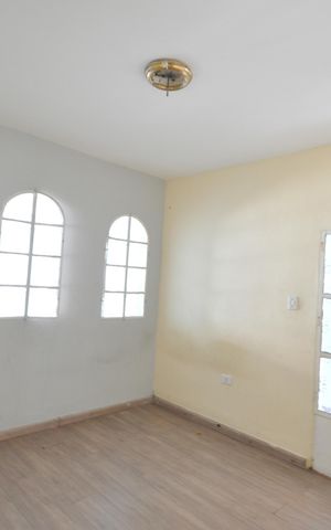 Casa para alugar com 65m², 2 quartos e 1 vagaSala