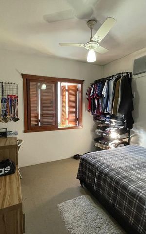 Casa à venda com 235m², 3 quartos e 2 vagas