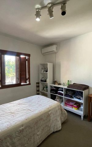 Casa à venda com 235m², 3 quartos e 2 vagas