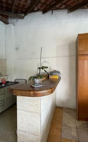Casa à venda com 235m², 3 quartos e 2 vagas