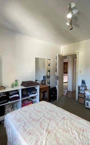 Casa à venda com 235m², 3 quartos e 2 vagas