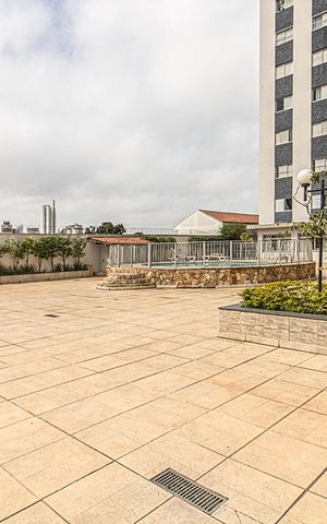 Apartamento à venda com 63m², 2 quartos e 1 vaga Apartamento à venda com 63m², 2 quartos e 1 vagapiscina_1