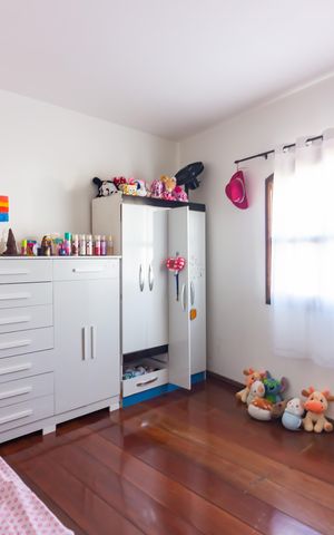 Casa à venda com 300m², 3 quartos e 7 vagas Casa à venda com 300m², 3 quartos e 7 vagasSuíte 2