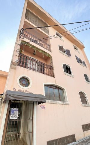 Apartamento à venda com 69m², 2 quartos e 1 vagaFachada + plaquinha