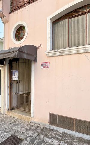 Apartamento à venda com 69m², 2 quartos e 1 vagaFachada + plaquinha