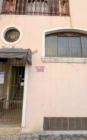 Apartamento à venda com 69m², 2 quartos e 1 vagaFachada + plaquinha