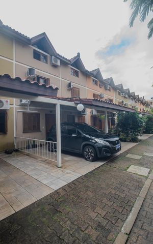 Casa de condomínio à venda com 100m², 3 quartos e 1 vaga Casa de condomínio à venda com 100m², 3 quartos e 1 vagaFachada