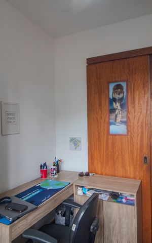 Casa de condomínio à venda com 100m², 3 quartos e 1 vaga Casa de condomínio à venda com 100m², 3 quartos e 1 vagaQuarto 2