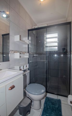Casa de condomínio à venda com 100m², 3 quartos e 1 vaga Casa de condomínio à venda com 100m², 3 quartos e 1 vagaBanheiro