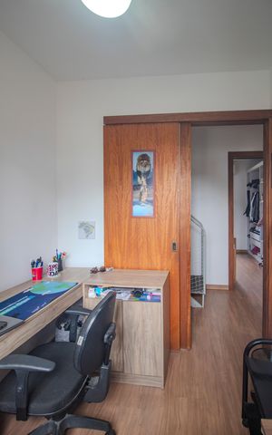Casa de condomínio à venda com 100m², 3 quartos e 1 vaga Casa de condomínio à venda com 100m², 3 quartos e 1 vagaQuarto 2