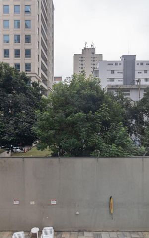 Apartamento à venda com 77m², 3 quartos e 1 vaga Apartamento à venda com 77m², 3 quartos e 1 vagaVaranda