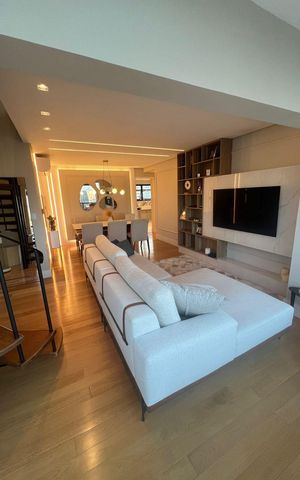 Apartamento à venda com 203m², 3 quartos e 4 vagas