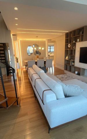 Apartamento à venda com 203m², 3 quartos e 4 vagas