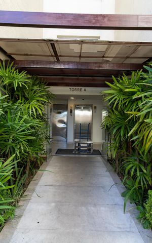 Apartamento à venda com 58m², 2 quartos e 1 vaga Apartamento à venda com 58m², 2 quartos e 1 vagaHall de entrada