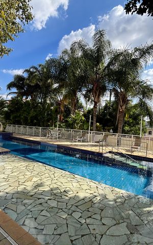 Apartamento à venda com 52m², 2 quartos e 1 vaga Apartamento à venda com 52m², 2 quartos e 1 vagaPiscina