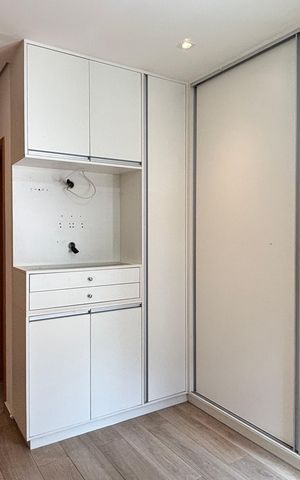 Apartamento à venda com 70m², 2 quartos e 2 vagas Apartamento à venda com 70m², 2 quartos e 2 vagasSuíte