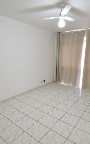 Apartamento à venda com 70m², 1 quarto e 1 vagaSala