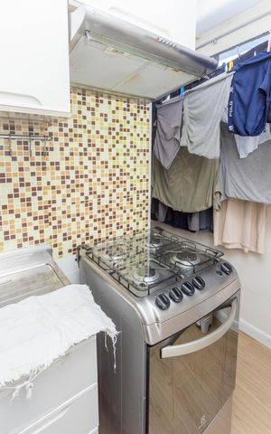 Apartamento à venda com 54m², 2 quartos e sem vagaCozinha