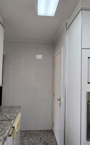 Apartamento à venda com 221m², 3 quartos e 4 vagasCozinha