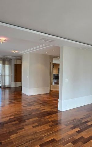 Apartamento à venda com 221m², 3 quartos e 4 vagasSala 