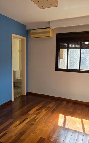 Apartamento à venda com 221m², 3 quartos e 4 vagasQuarto 3