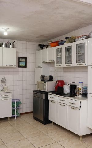 Casa à venda com 200m², 3 quartos e 3 vagasCozinha