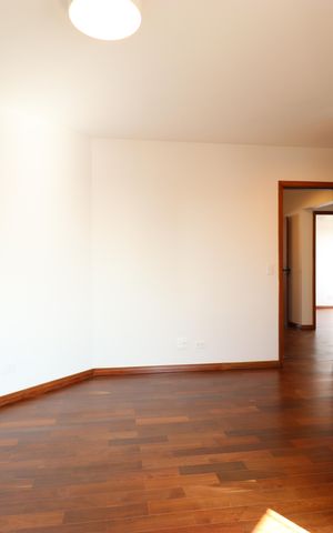 Apartamento para alugar com 237m², 3 quartos e 4 vagasSuíte