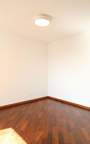 Apartamento para alugar com 237m², 3 quartos e 4 vagasSuíte