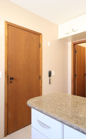 Apartamento para alugar com 237m², 3 quartos e 4 vagasCozinha
