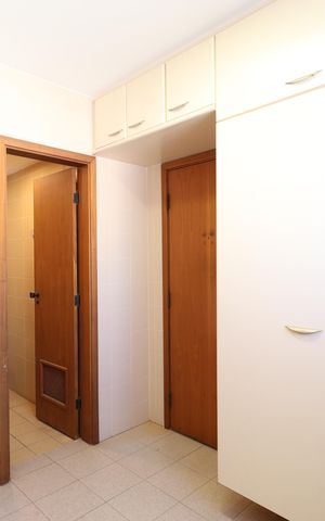 Apartamento para alugar com 237m², 3 quartos e 4 vagasDetalhe