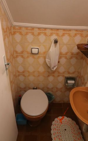 Casa à venda com 162m², 4 quartos e 5 vagasLavabo