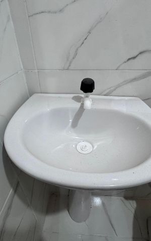Apartamento para alugar com 60m², 1 quarto e 2 vagas Apartamento para alugar com 60m², 1 quarto e 2 vagasBanheiro da Suíte