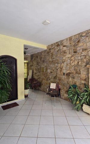 Casa para alugar com 350m², 4 quartos e 2 vagasGaragem 