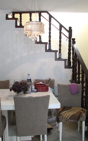 Casa para alugar com 350m², 4 quartos e 2 vagasSala 