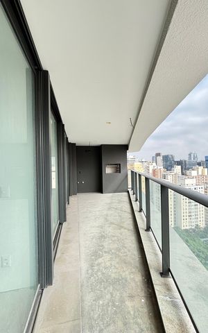 Apartamento à venda com 152m², 3 quartos e 2 vagas Apartamento à venda com 152m², 3 quartos e 2 vagasVaranda