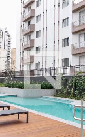 Apartamento à venda com 152m², 3 quartos e 2 vagas Apartamento à venda com 152m², 3 quartos e 2 vagasÁrea comum - Piscina