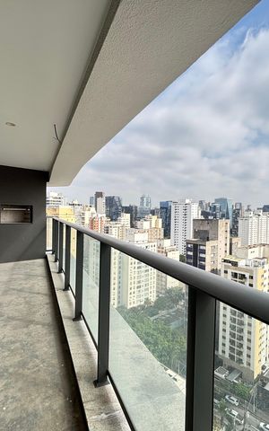 Apartamento à venda com 152m², 3 quartos e 2 vagas Apartamento à venda com 152m², 3 quartos e 2 vagasVaranda