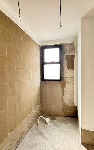 Apartamento à venda com 152m², 3 quartos e 2 vagas Apartamento à venda com 152m², 3 quartos e 2 vagasBanheiro da Suíte 2