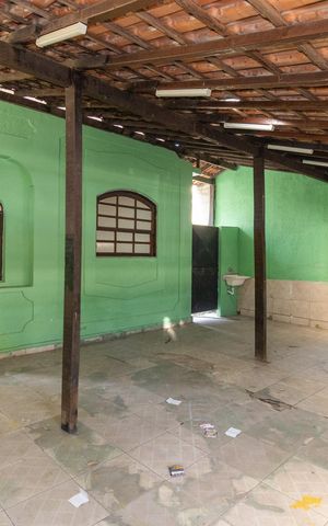 Casa à venda com 150m², 3 quartos e 3 vagas Casa à venda com 150m², 3 quartos e 3 vagasGaragem